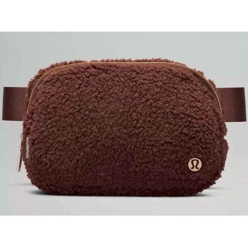 Lululemon Brown Sherpa Belt Bag